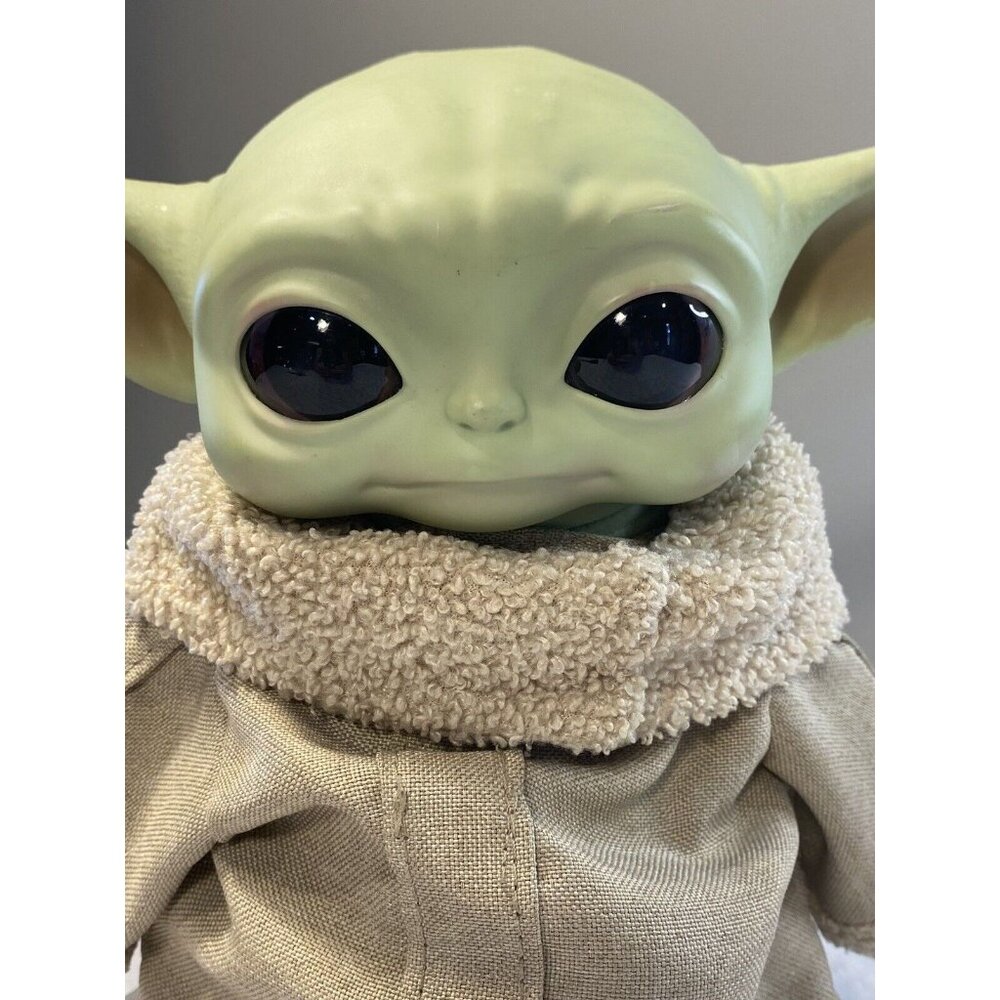 Star Wars The Mandalorian Baby Yoda Grogu Vinyl Plush 12" - Picture 3 of 9
